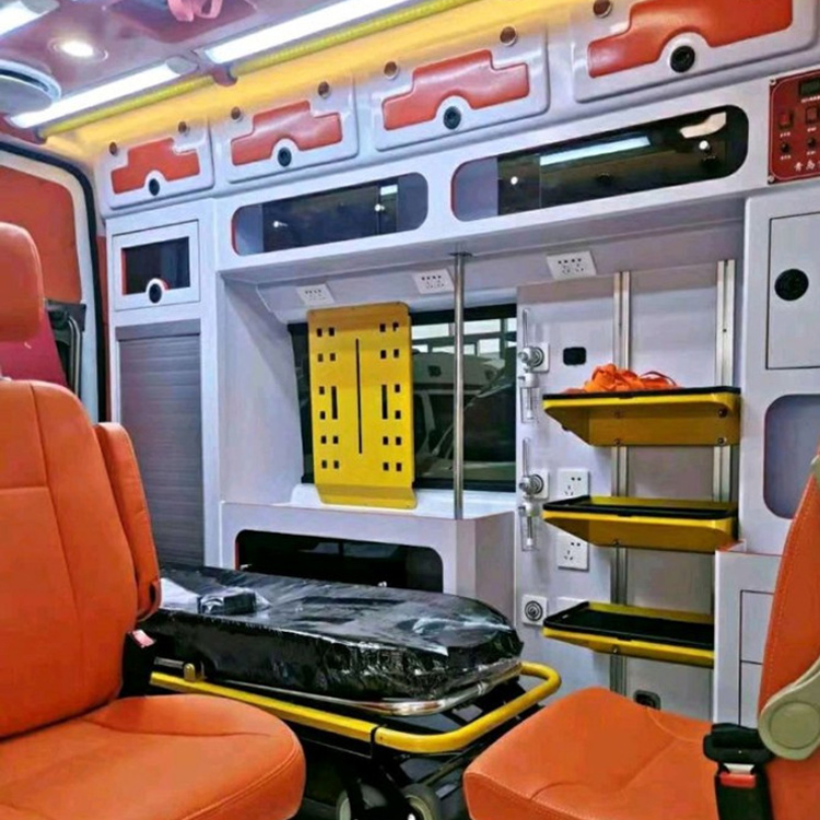 颍东长途救护车护送病人租赁价格